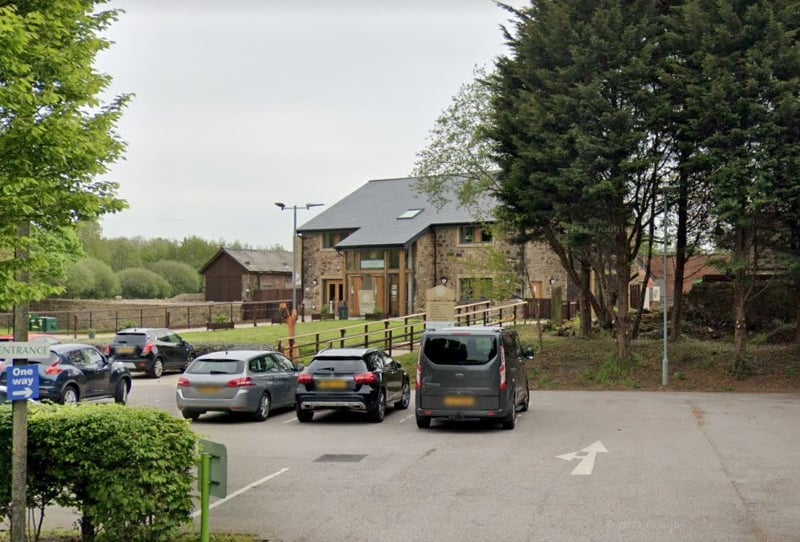 Lostock Hall, Preston, PR5 5XU | 4.7 out of 5 (1,312 Google reviews) | "Very good quality food, I love the pancakes."