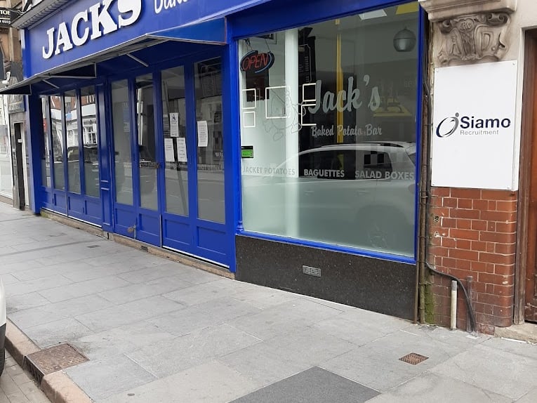 Jacks Baked Potato Bar in Leicester has a 4.7* rating from 103 reviews. A Google reviewer said: “Love this place, been here before and looking forward to a good jacket spud for a while. Great stomach filler or lunch spot, well located centrally!”