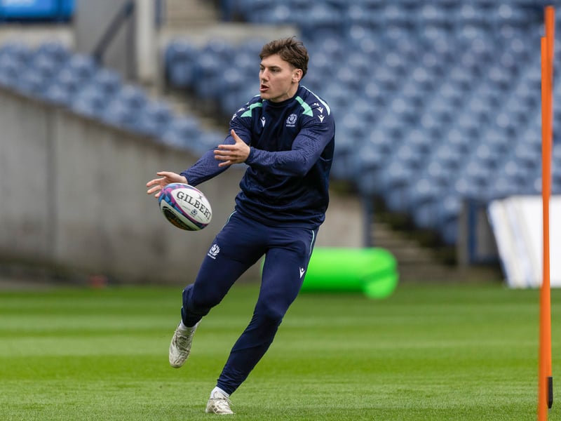 Scored his first try in Scotland colours when taking a Huw Jones pass early on and then capitalised on a terrible knock-on mistake by Ben Thomas to add his second on 33 minutes. Looked at home as an inside centre but was switched to stand-off when Finn Russell was replaced. Nearly bagged a hat-trick, only to be denied by a last-ditch tackle. 8