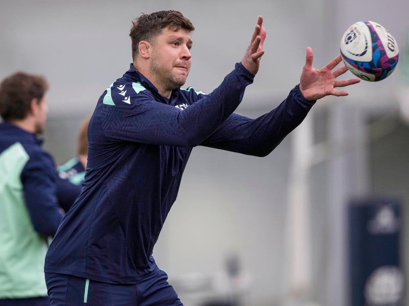 Led the pack well and put his experience to good use as Scotland largely dominated the forward battle. 7