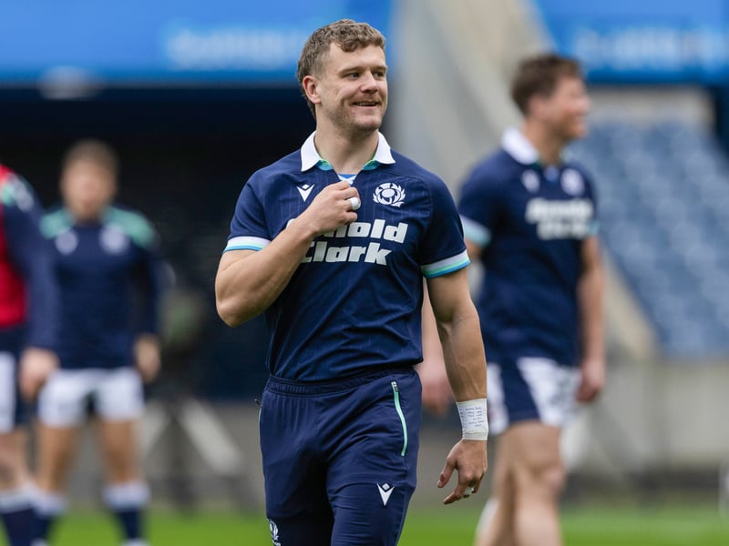 Impressive return to the team after concussion. Set up the opening try with a good pass to Blair Kinghorn and then darted in himself on 28 minutes. Fine return and was given an ovation when replaced by Kyle Rowe on 67 minutes. 8