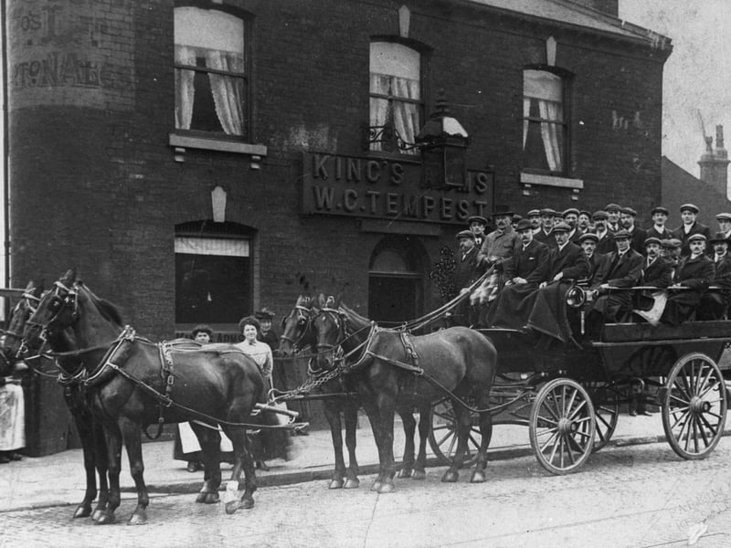 The King's Arms on Dewsbury Road. It was demolished to make way for the Leeds section of the M1 motorway.