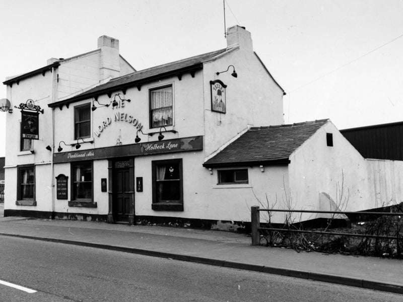 The Lord Nelson on Holbeck Lane pictured in February 1992. Now demolished.