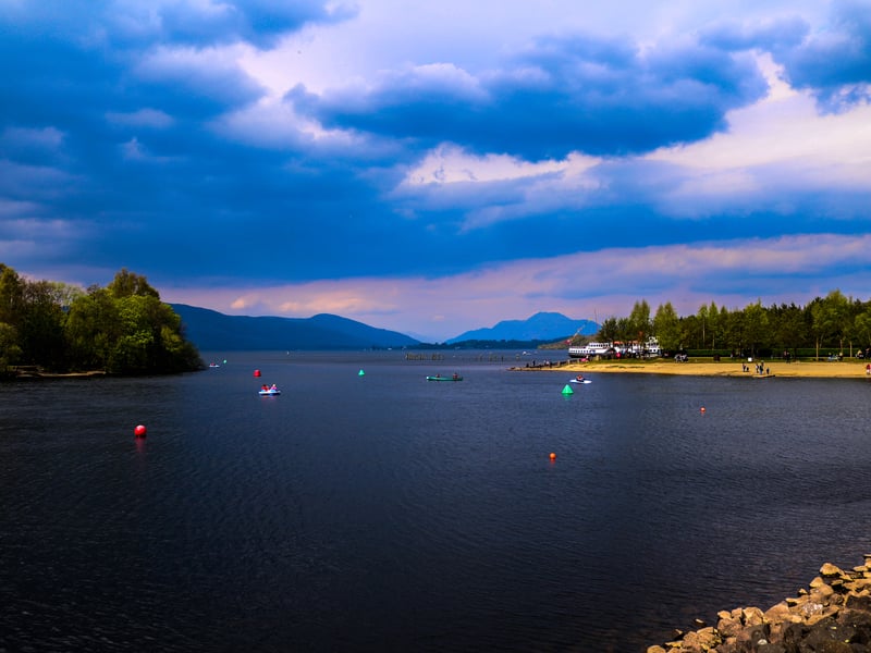 Shops, cafes, a sealife centre, beaches, birds of prey - there is a lot going on at Loch Lomond Shores. The surrounding landscape never fails to please and last year visitor numbers rose 6.5%.