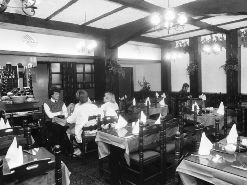 Interior of Dario's Diner, a restaurant in Edinburgh's Lothian Raod, in August 1985.