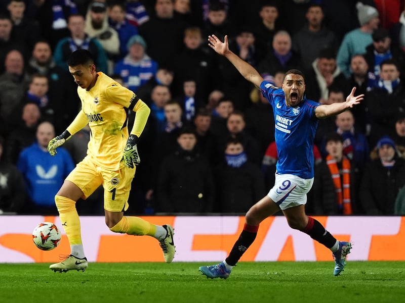 Alas, we saw the poorer version of the Nigerian. Barrelled around up front feeding off scraps and bickering with the Fenerbahce defence. Tried to link up with Cerny but to little avail. Hooked for Igamane on 65 minutes. 5