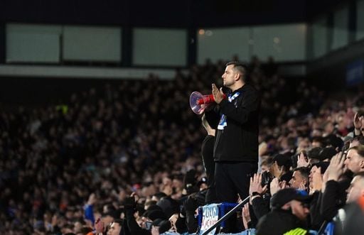 Rangers fans pay tribute to fan Christopher Potter, who passed away during last week's first leg tie with Fenerbahce in Istanbul