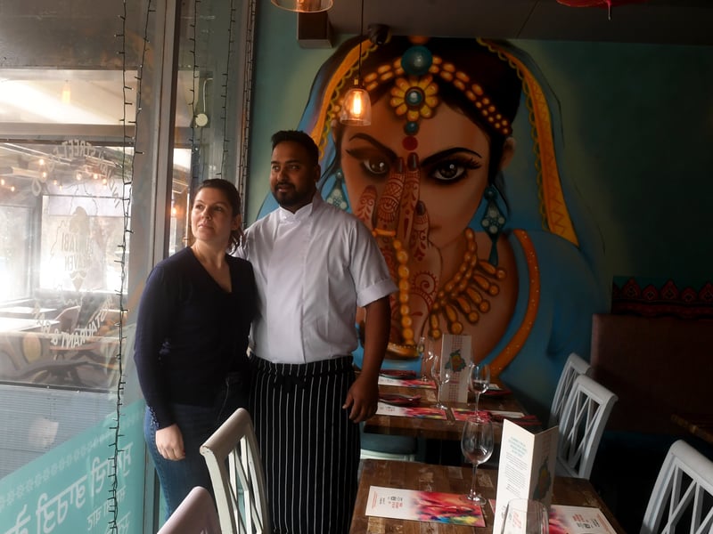 📍 Roundhay Road, Oakwood. ⭐ 4.8 from 169 reviews. 🗣 " All food was cooked perfectly, the cocktails were fabulous and the staff were very friendly. Loved the Mumbai Batata Vada Pao and the Rasoi Naan, will definitely be having them again next time!"