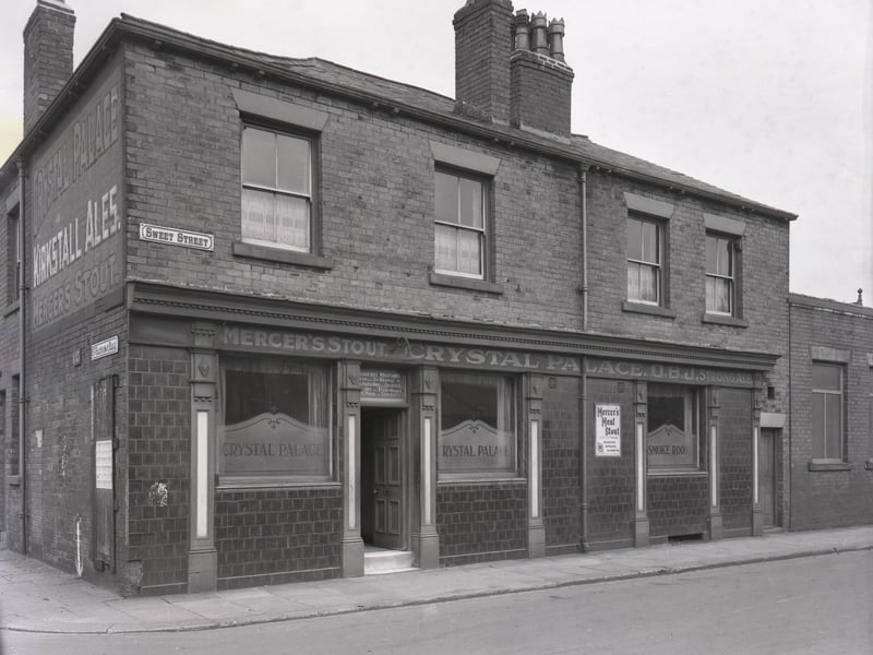 The Crystal Palace Inn on Sweet Street pictured circa 1948 and owned at the time by Albion Brewery. The pub was still standing in the 1970s, but has since been demolished.