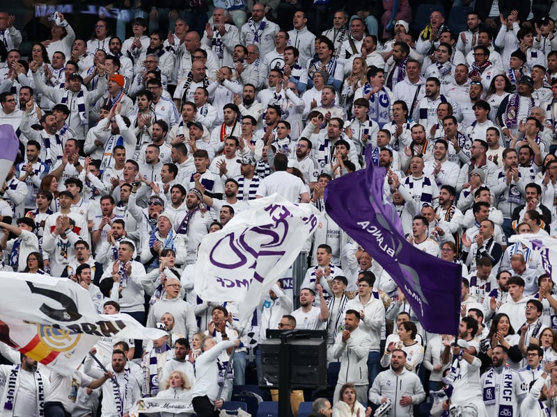 Average attendance: 73,688