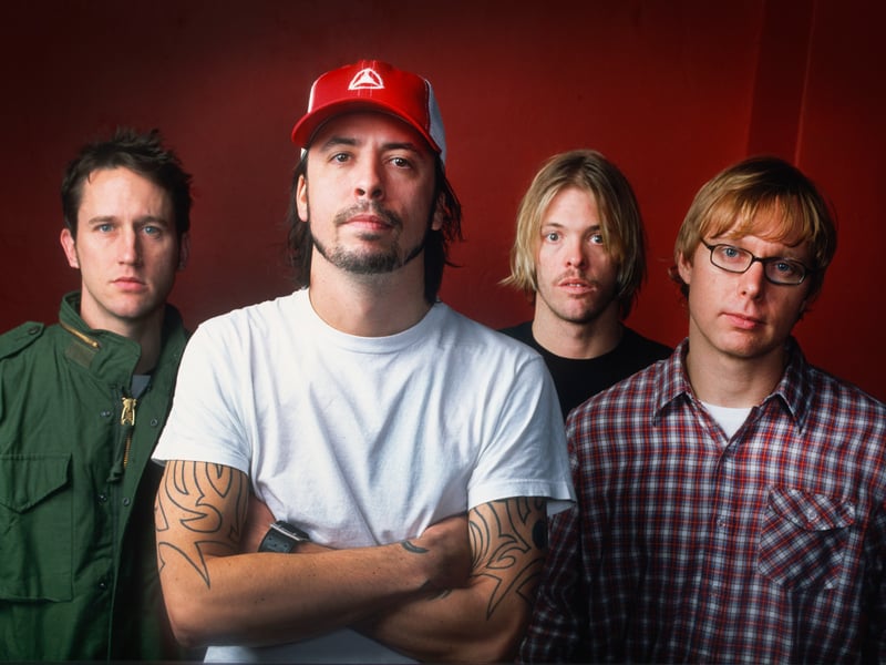 Foo Fighters, Chris Shiflett, Dave Grohl, Taylor Hawkins, Nate Mendel, Hallen Schaarbeek, Brussels, Belgium, 30th November 2002