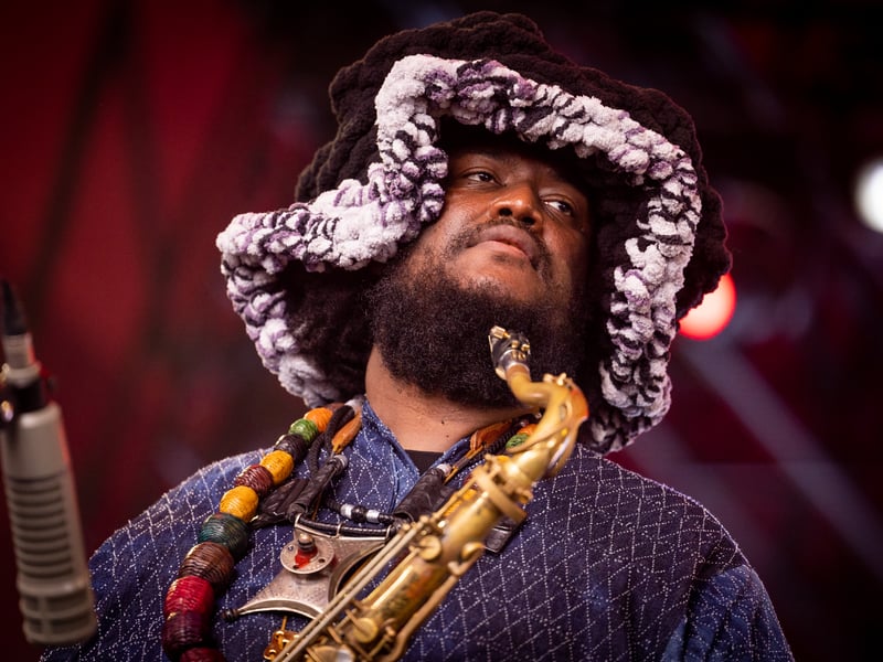 Immerse yourself in the cosmos? Rumours hint that the expansive jazz compositions and powerful improvisations of tenor saxophonist Kamasi Washington could create a truly transcendent experience across the Glastonbury fields in 2025.
