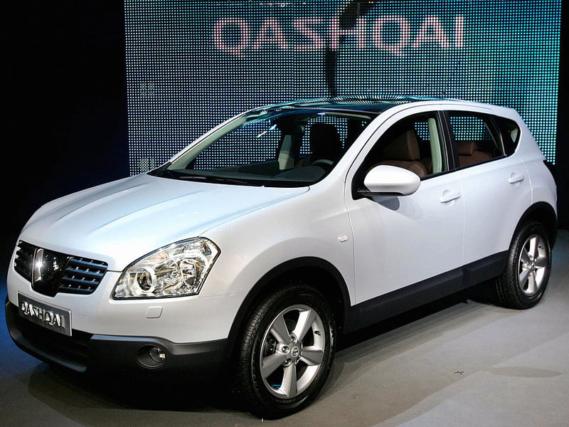 The Nissan Qashqai closes the top five with an average cost of £10,897. Black is the most popular colour.
