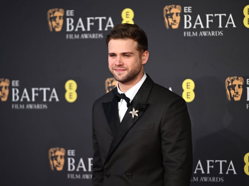 Very much the man of the moment, Leo Woodall shot to fame in HBO series 'The White Lotus' and his since starred in  'One Day', 'Prime Target' and 'Bridget Jones: Mad About the Boy'. He's 12/1 to add Doctor Who to his rapidly growing CV.