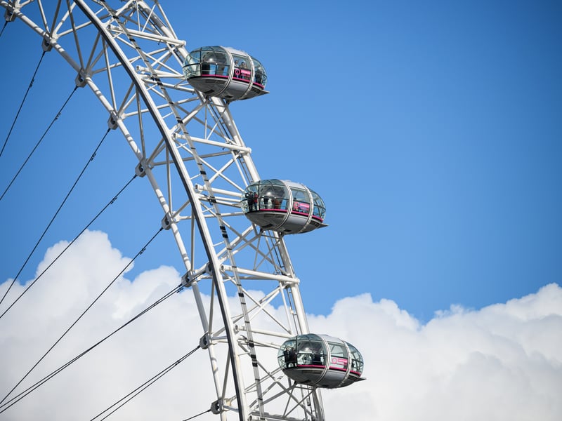 Despite the volume of bars and social pressures in the capital, Londoners managed to push through to Day 11. It was a respectable effort for a city that rarely sleeps and where after-work drinks remained a staple of the professional culture throughout the month.