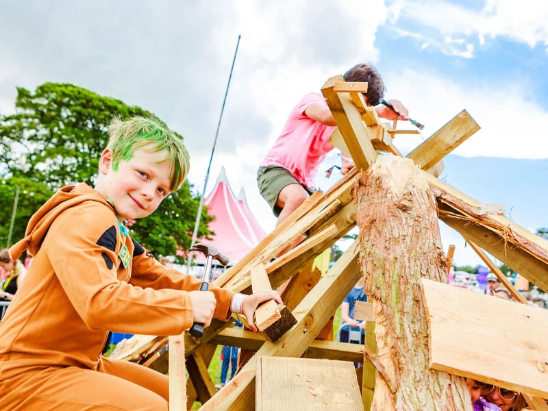 Wibsey Park will host this unique construction project where children take the lead in building their own epic play space.  With tools, materials, and guidance provided by Woodland Tribe, children can unleash their imagination and create a playable structure.    