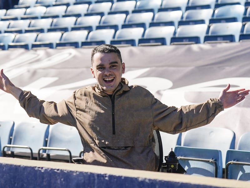2,000 Pompey fans made themselves heard at Millwall. Pic: Jason Brown/ProSportsImages