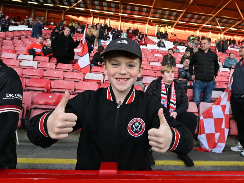 Sheffield United fan gallery v Millwall