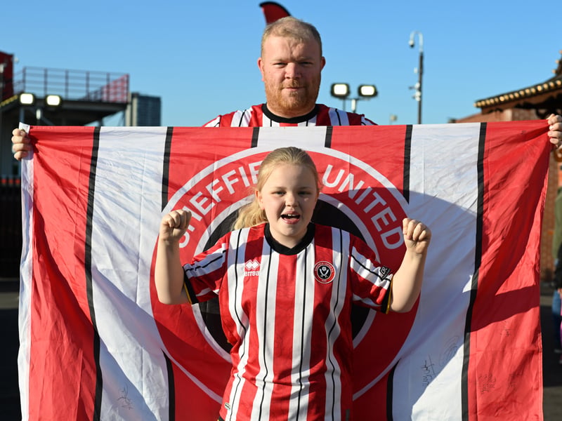 Sheffield United fan gallery v Millwall