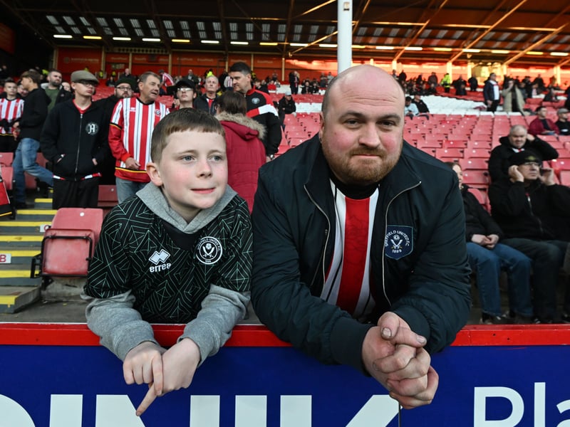 Sheffield United fan gallery v Millwall