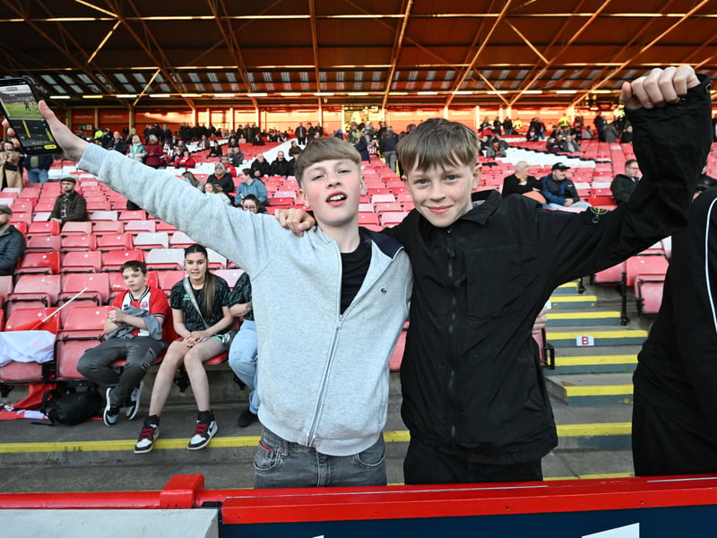 Sheffield United fan gallery v Millwall