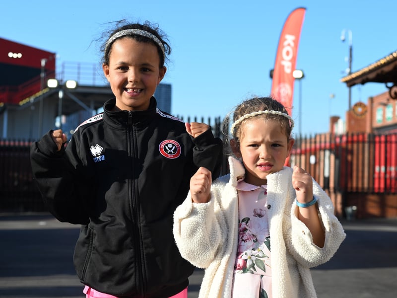 Sheffield United fan gallery v Millwall