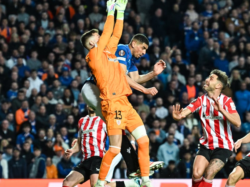 Important block on 25 minutes from Iñaki Williams. While his lack of pace was often exposed, used his experience to ensure it didn't hinder him as Rangers put their backs to the wall.