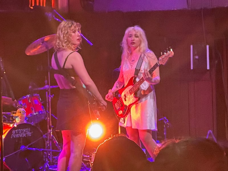 Prepare for an electrifying night of fierce punk rock as Lambrini Girls hit Project House in Leeds on November 28, 2025. This Brighton duo is renowned for their high-energy live shows and outspoken lyrics, guaranteeing an unforgettable and powerful performance. 📍 Armley Rd, Leeds LS12 2DR