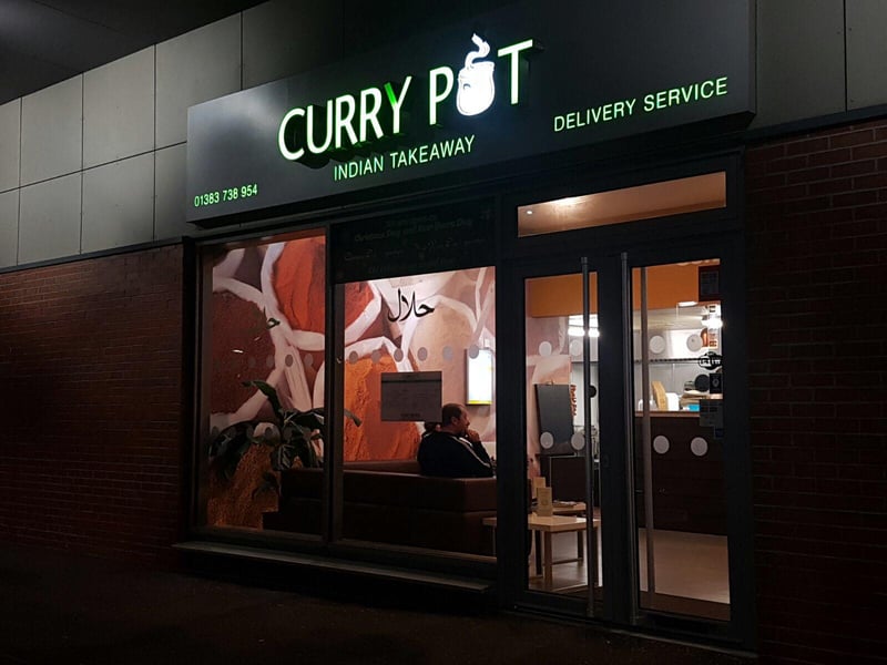 The winner was Curry Pot Indian Takeaway in Dunfermline. The Outstanding Achievement Recognition went to Handi Masala Indian Takeaway in Rosyth. Recognised for Excellence was AJ’s in Cowdenbeath.