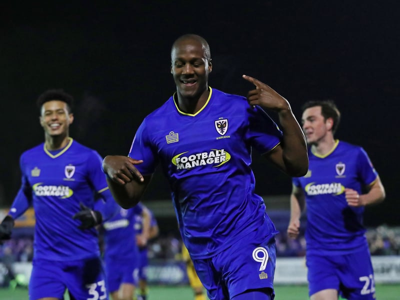 Shortly after turning 16 back in 2007, imposing forward Elliott made his Leeds debut. His debut under Dennis Wise would be one of only four outings for the club, before enjoying a relatively successful career in the EFL with the likes of Cambridge United, AFC Wimbledon and Salford City.