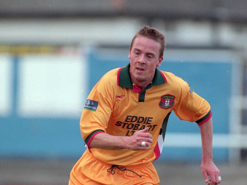 Defender Bowman featured seven times for Leeds in league football before leaving for Rotherham United in 1997. He then spent three years at Carlisle United before a brief spell at Bohemians in Ireland.