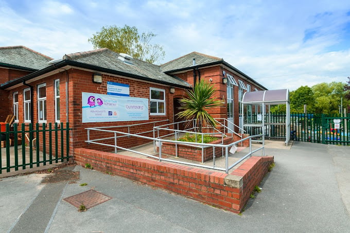 Little Owls Nursery Hawksworth Wood, located in Broadway, Kirkstall, was rated Outstanding in March 2025 for personal development.