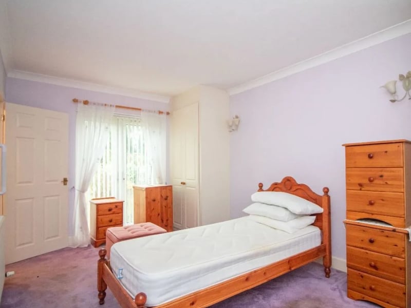 This home has a brilliant scope for improvement and has the potential to be a fantastic family home. 