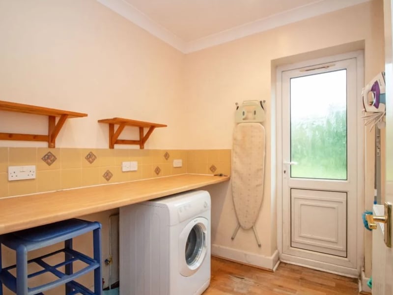 This home has a huge amount of potential and is a spacious home that would be brilliant as a family home.