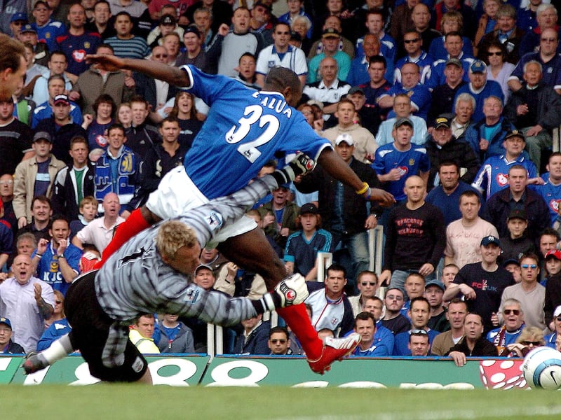 LuaLua was clattered down in the box by Antii Niemi within the opening minutes at PO4.