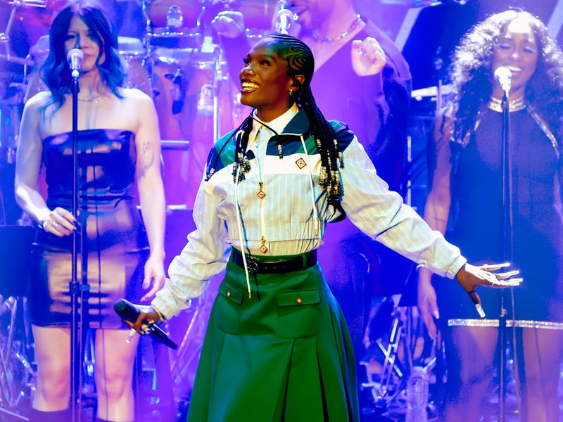 Having just won Best Rap Album at the 67th Grammy Awards for Alligator Bites Never Heal – which includes songs such as Denial is a River, Nissan Altima and more – many would forget that Doechii first was recognised on TikTok. Her track Yucky Blucky Fruitcake, from her first EP in 2020, went viral on TikTok in 2022, leading to her signing a record deal.