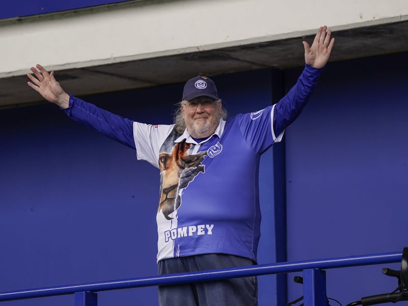 Is that Pompey's 2025-26 season shirt?