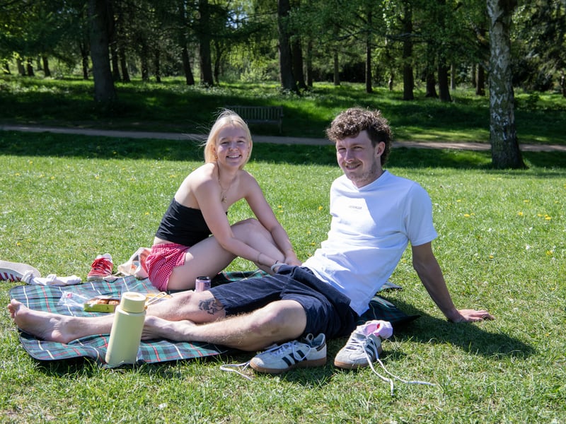 Visitors Liv Barrett and Scott Carruthers enjoyed the warm weather.