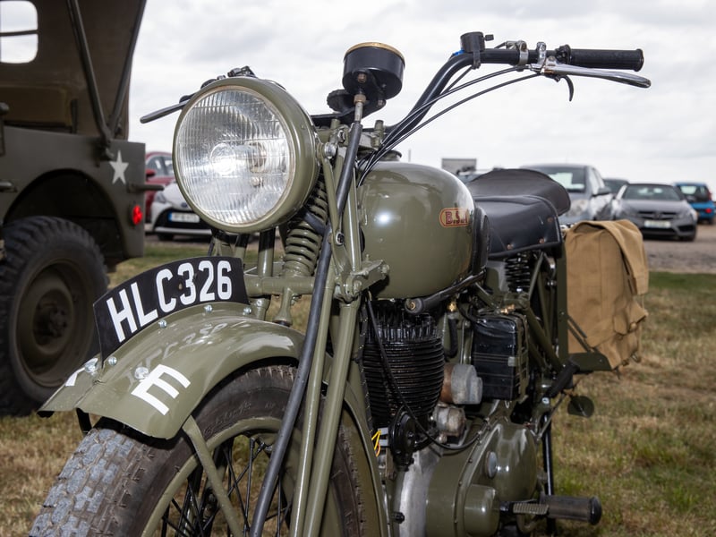 Hundreds of people turned out to celebrate VE Day on Hayling Seafront over the weekend.

Picture: Alex Shute