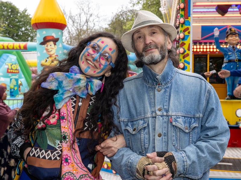 Thousands of people descended to St Marys Church on Bank Holiday Monday for its VE Day celebrations. 

Pictured: Mardie and Kev

Pictures: Alex Shute