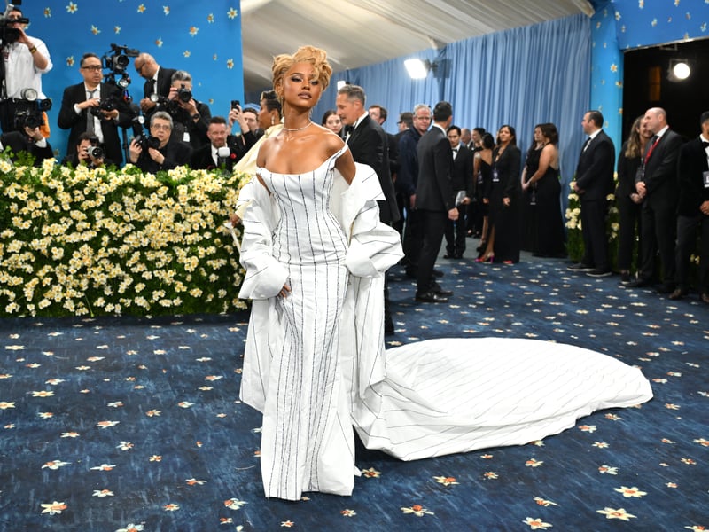 The South African singer Tyla had a genuine international breakthrough with her hit single 'Water,' quickly establishing her as a global star whose sound blends pop and Amapiano. Her success, including major chart placements and awards recognition, positions her as a formidable contender for a Best New Artist nod, representing the expanding global reach of the category.