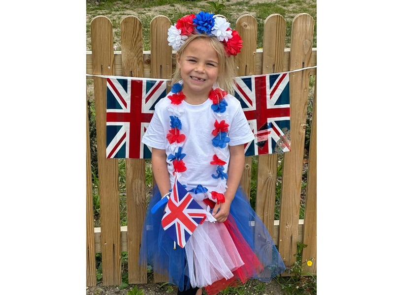 Arundel Court Primary School has celebrated the 80th anniversary of VE Day.