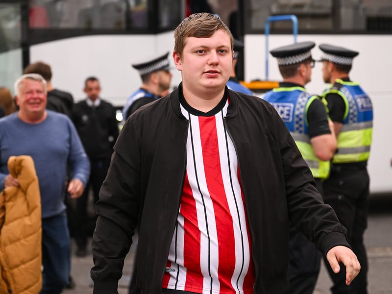 Sheffield United fan gallery v Bristol City (a)