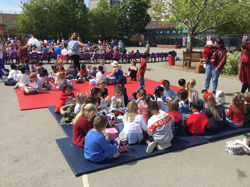 Ark Ayrton Primary Academy has celebrated VE Day with an afternoon tea-style lunch on the playground. During the day pupils also had a special VE Day assembly. 