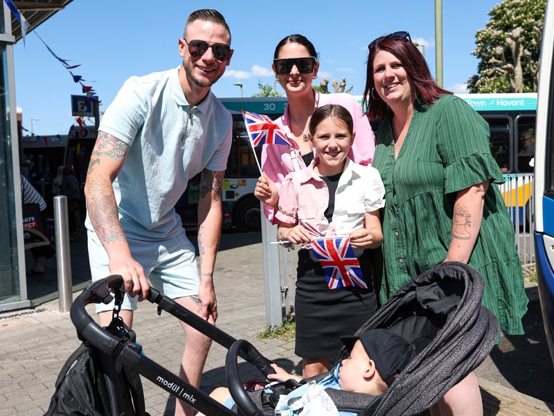 Families enjoyed the VE Day celebrations in Havant. 

Pictured: The Offley family from Westleigh.

Picture: Chris Moorhouse 