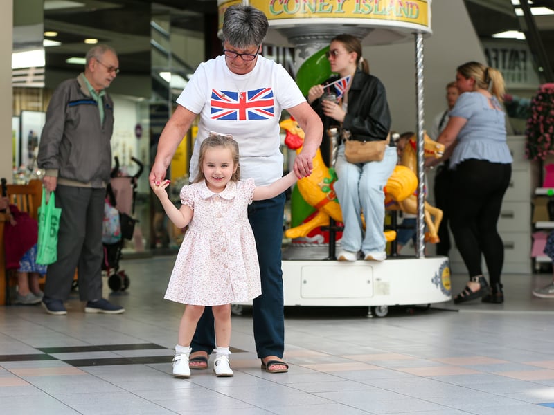 Families enjoyed the VE Day celebrations that took place in Havant town centre this weekend. 

Pictured: Carol Diamond dances with her granddaughter, Scarlett, 3

Picture: Chris Moorhouse 