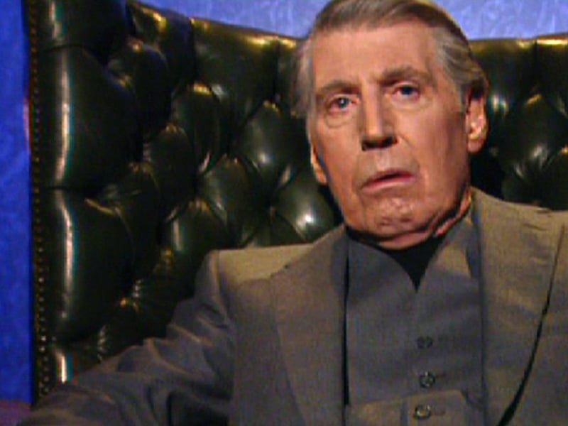 A final outing for I.M Jolly in 1999 saw Fulton retire from screens, ending a five-decade long career. In 2002, he was diagnosed with Alzheimer's. He passed away on 27 January 2004, survived by his wife, Kate Matheson.