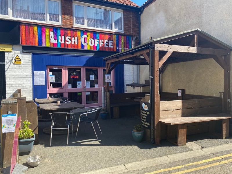 Lush Coffee in Whitby has a 5* rating from 221 reviews. A Tripadvisor reviewer said: “Friendly atmosphere and fantastic food! Love it. Definitely recommend a visit. Thanks Ross, you are definitely a feeder.”