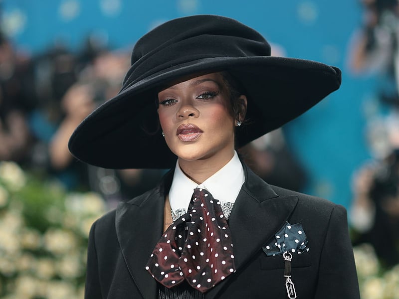 With an estimated net worth of a cool £1.4 billion, 'Umbrella' star Rihanna is the second wealthiest singer on the planet. Although she has made plenty from her voice, the majority of her fortune has come from her hugely successful Fenty Beauty Line. She has a business brain as impressive as her voice.