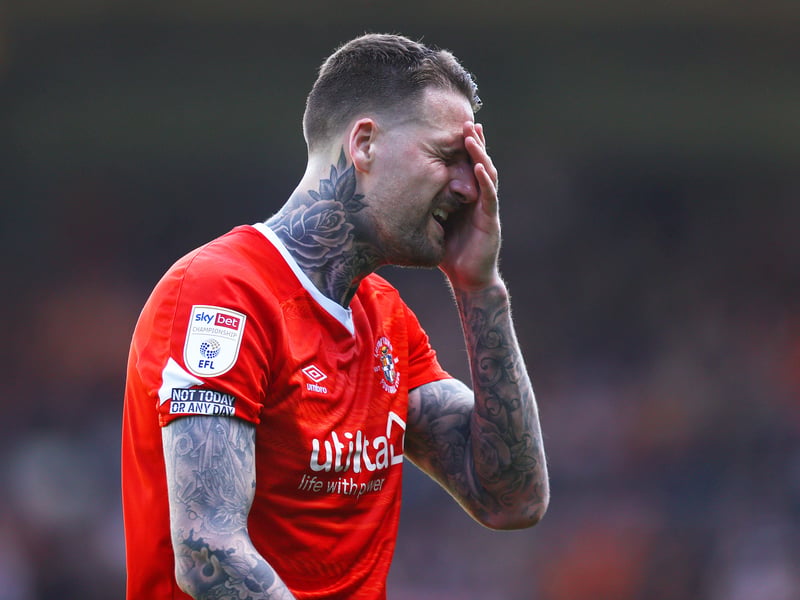 The 33-year-old centre-back - who made 39 appearances for Pompey followng his move from Hill in 2013 - has been released by Derby. He spent the second-half of ths season on loan at Wycombe.